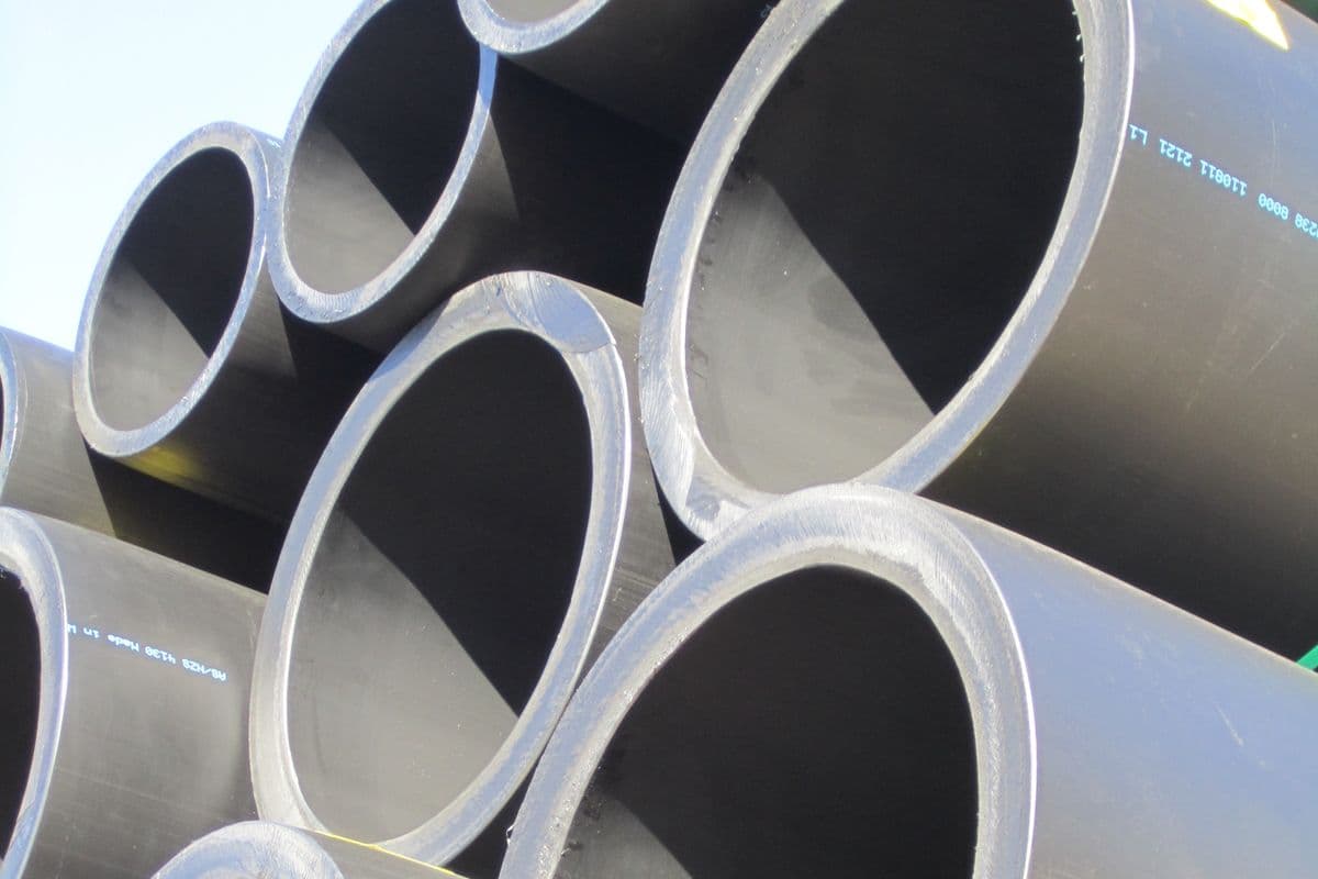 Casing pipes in stock